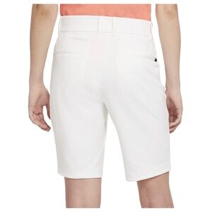 Women Nike Golf Tour Performance Dri-Fit khaki shorts 10inch inseam